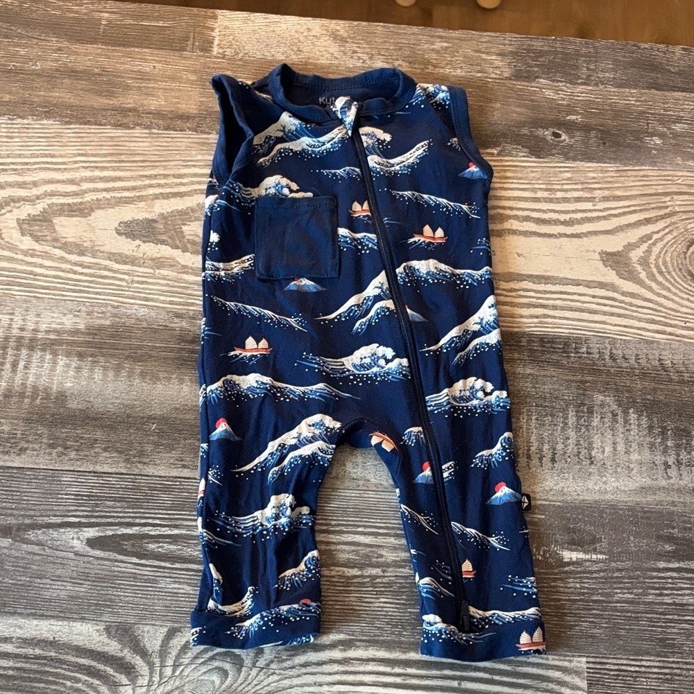 Kyte BABY  Wave Sleeveless Romper Zippered